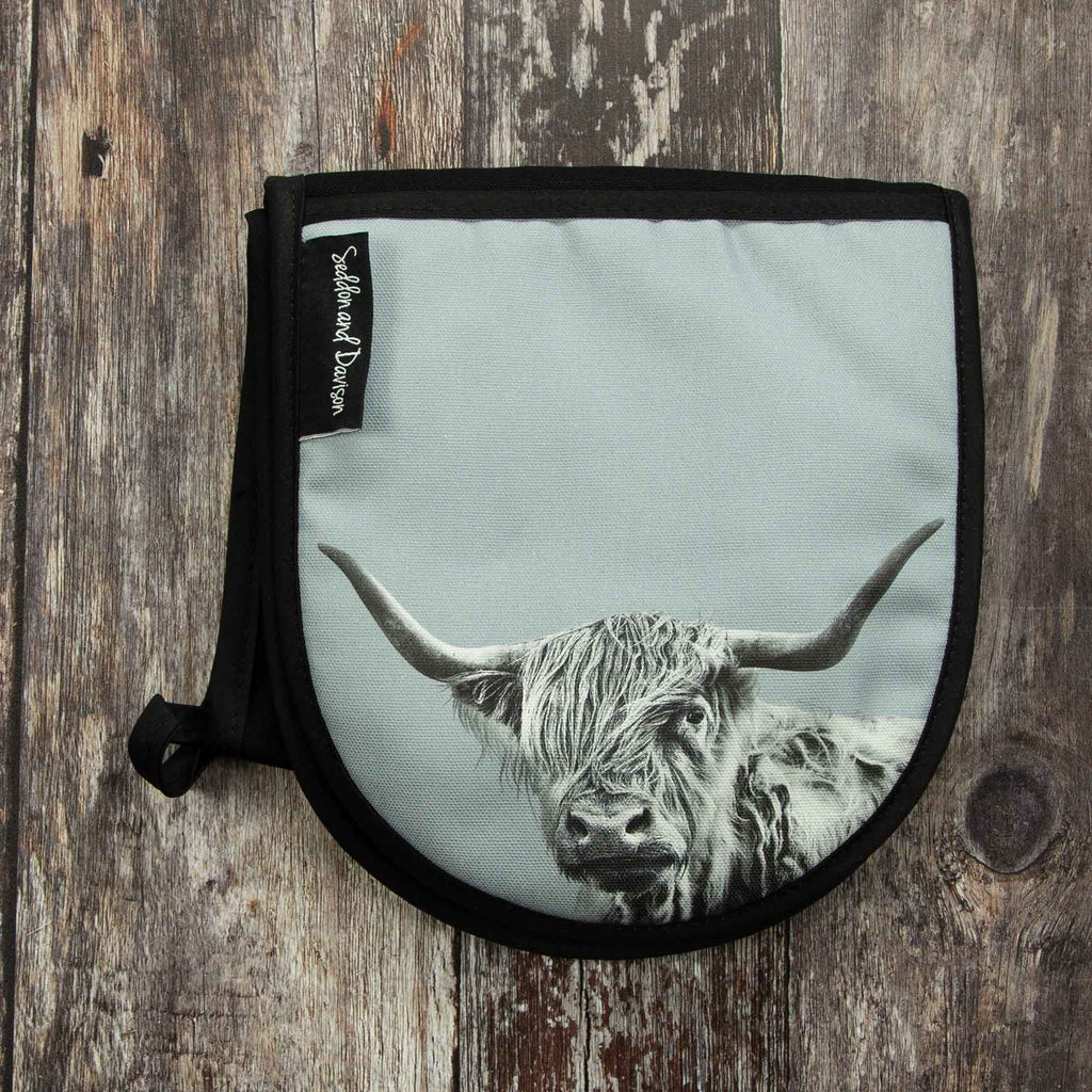 Highland Cow Oven Gloves - Pale Grey
