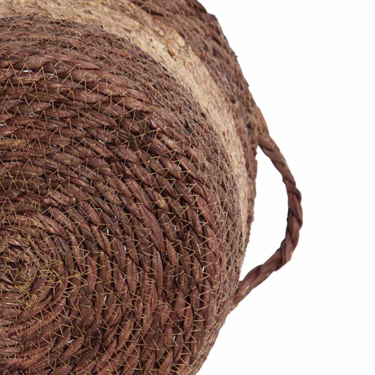 Kilkee Woven Basket – Brown and Terracotta - close up of the bottom of the basket.