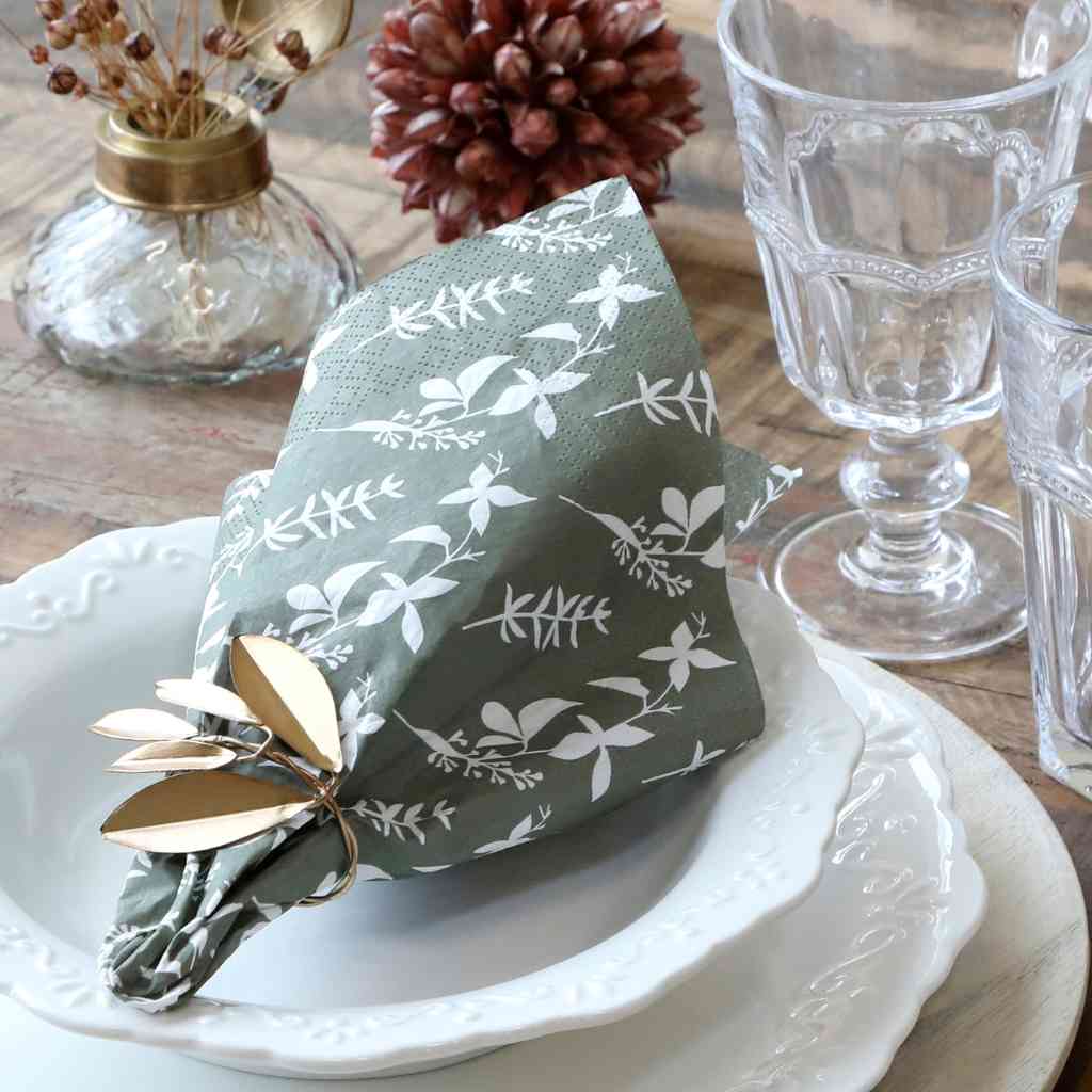 Paper Napkin with Flowers - Moss Green