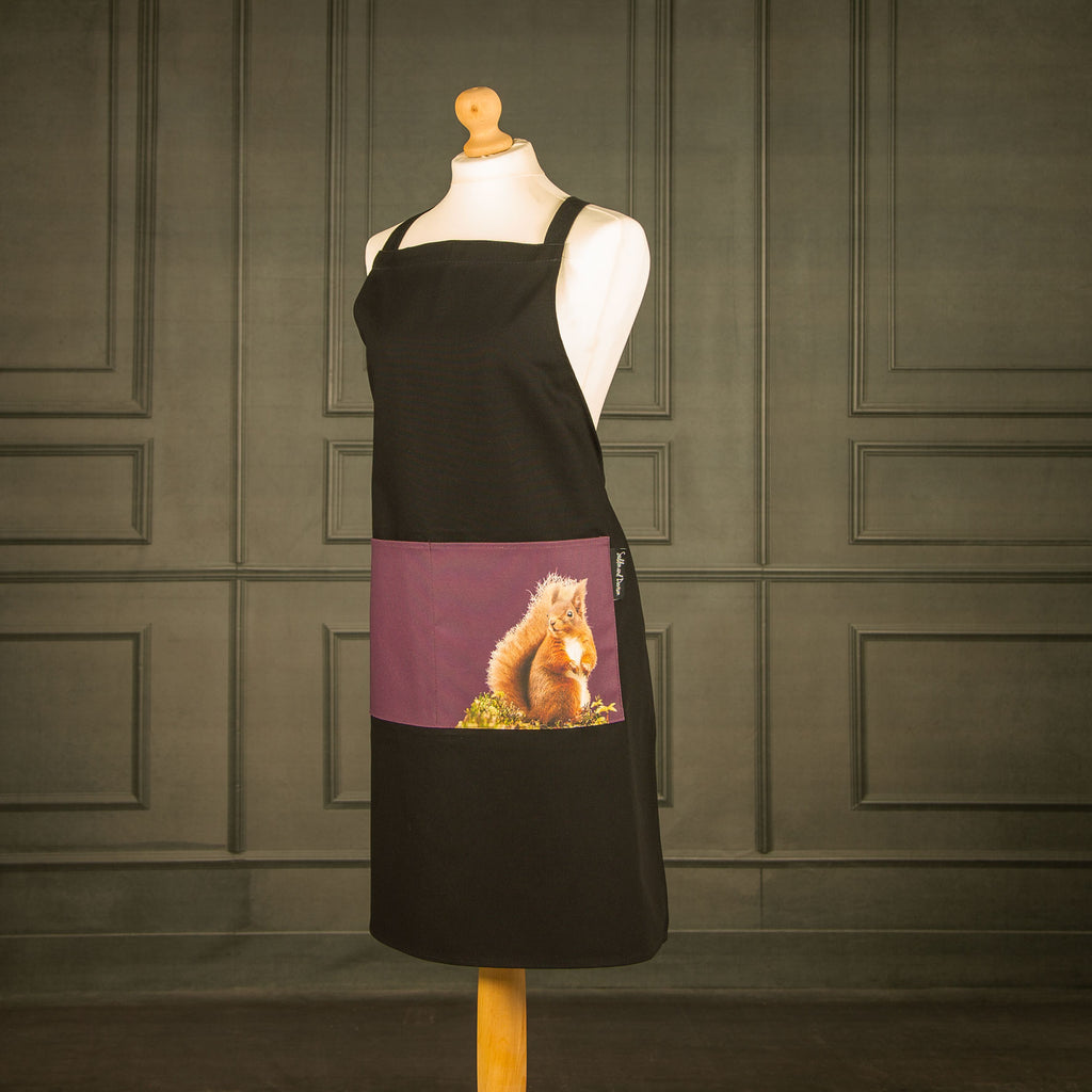 Red Squirrel Apron - Mulberry