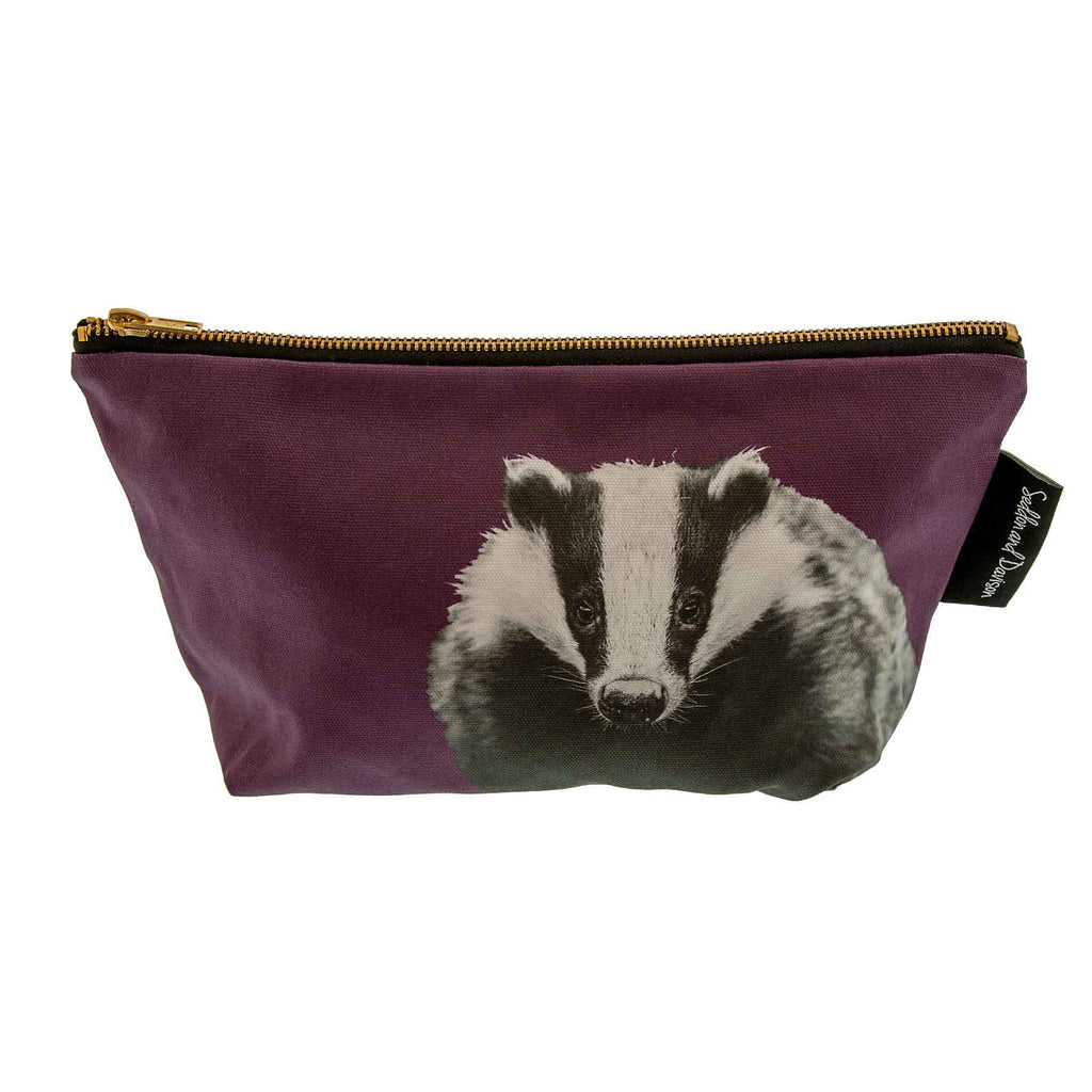 Badger wash bag - mulberry