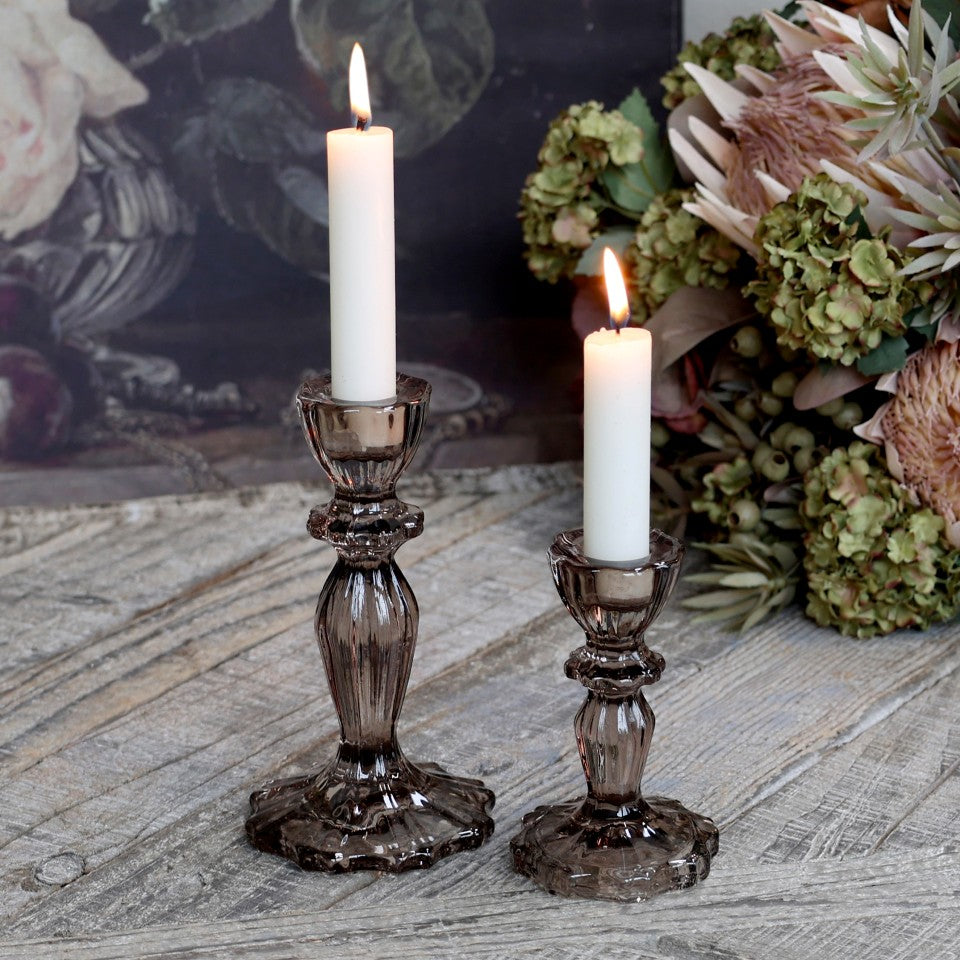 candlestick with lace edge mocca