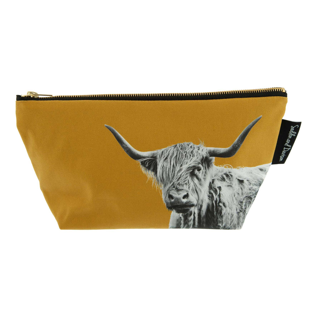 Shaggy Highland Cow Wash Bag - Ochre